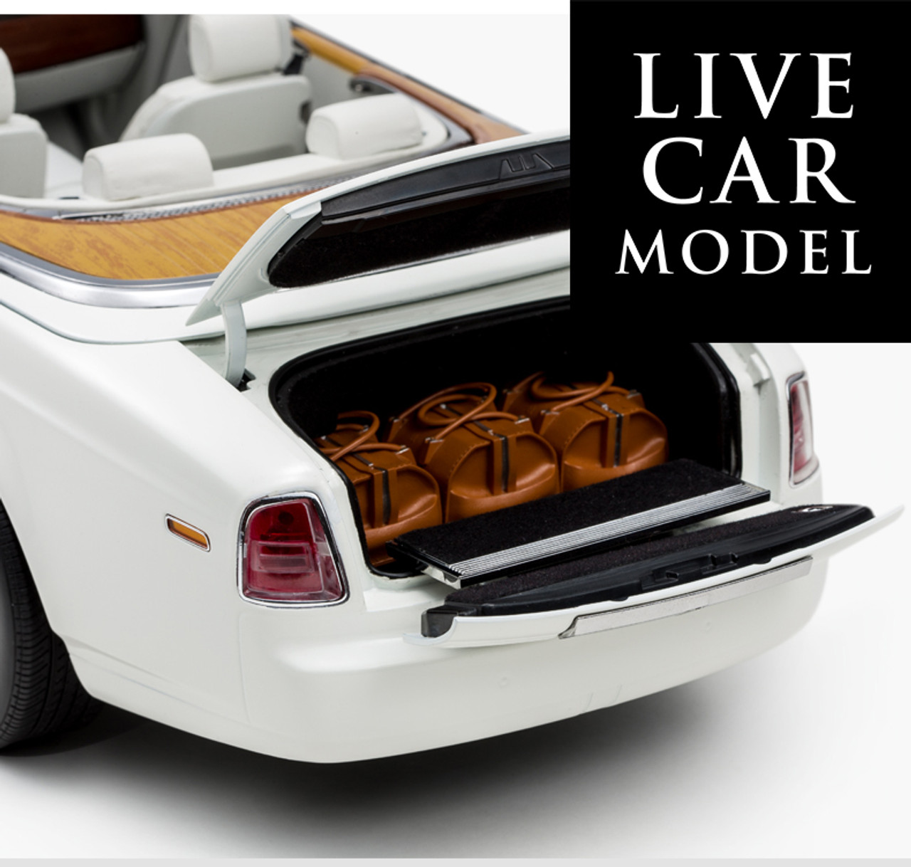 1/12 Kyosho Rolls-Royce Phantom Drophead Coupe (White) w/ Lights Diecast Car Model