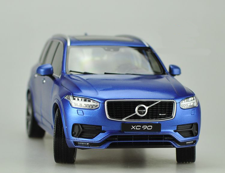 1/18 GTAUTOS Volvo XC90 T8 (Blue) Diecast Car Model - LIVECARMODEL.com