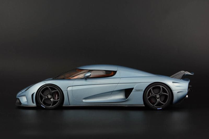 1/18 Frontiart Koenigsegg Regera Enclosed Resin Model