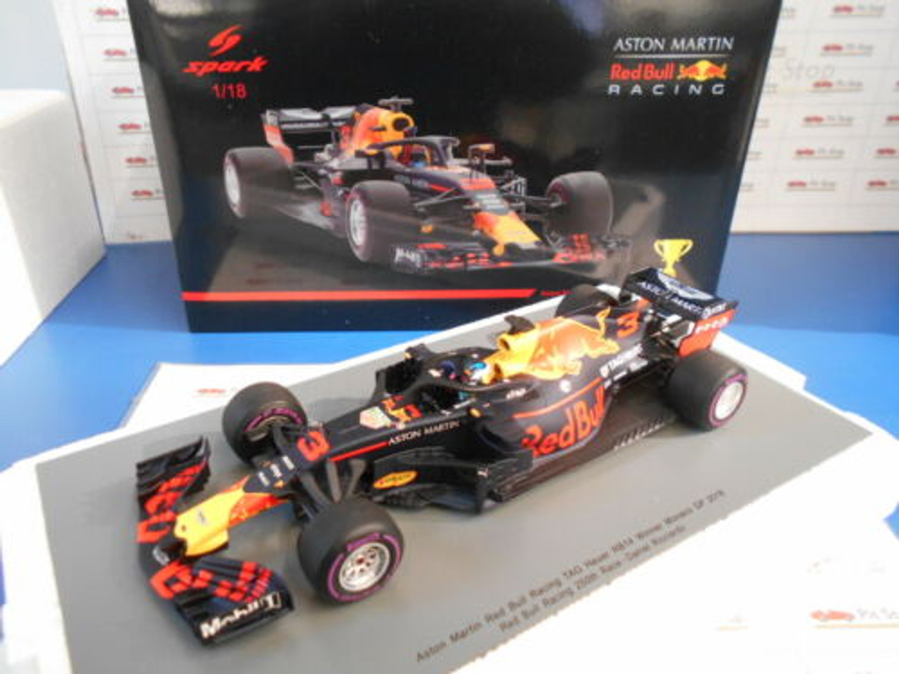 1/18 Red Bull Racing-TAG Heuer No.3 Winner Monaco GP 2018 - Red Bull Racing 250th Race Aston Martin Red Bull Racing-TAG Heuer RB14 Daniel Ricciardo model car by Spark