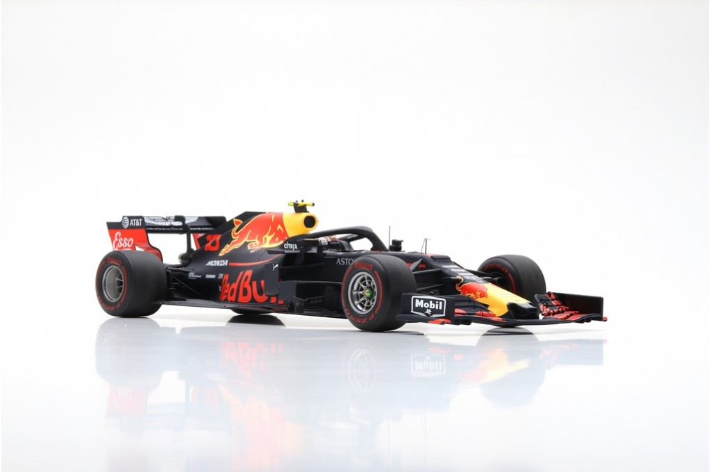 1/18 Spark Aston Martin Red Bull Racing F1 Team No.10 TBC 2019