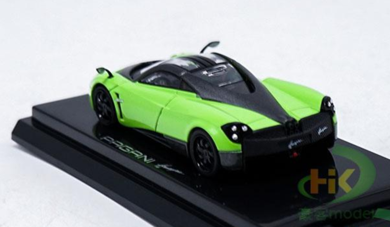 1/64 Pagani Huayra (Green) Diecast Car Model