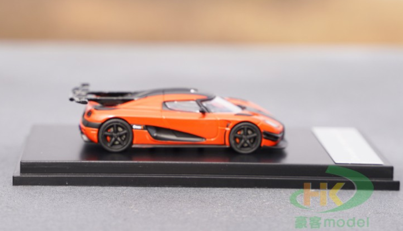 1/64 Koenigsegg ONE:1 (Orange) Diecast Car Model