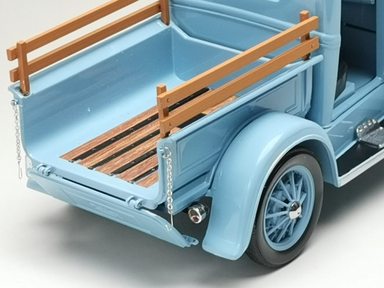 1/18 1931 Ford Model A Pickup - Hessian Blue Diecast Car Model