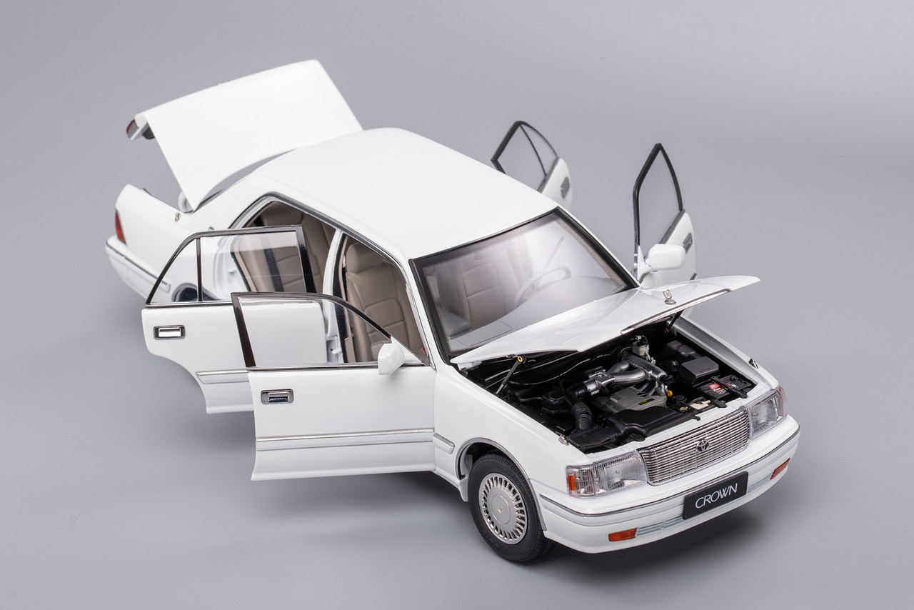 トヨタ CROWN ESTATE ホワイト ミニカー Hobby JAPAN 1/43 Toyota Crown Estate 3.0 Royal Saloon White