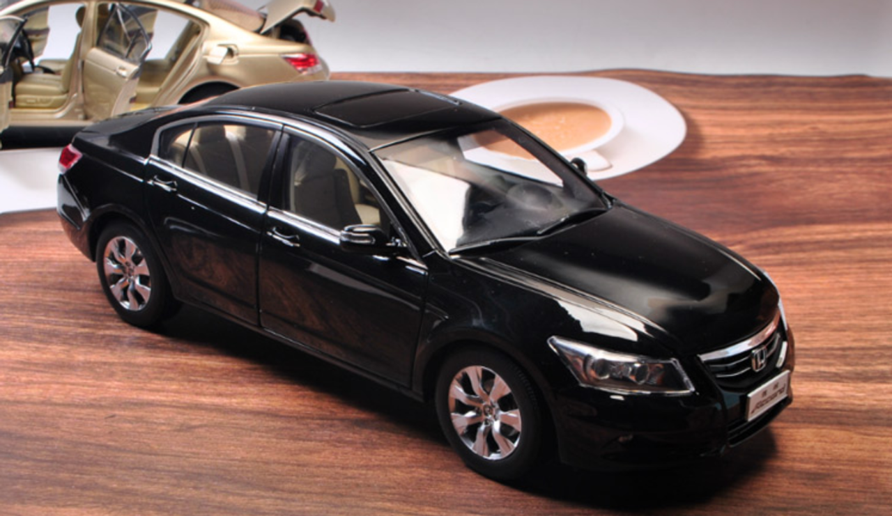 1/18 Dealer Edition Honda Accord (Black) 8th generation (2007-2012) Diecast Car Model