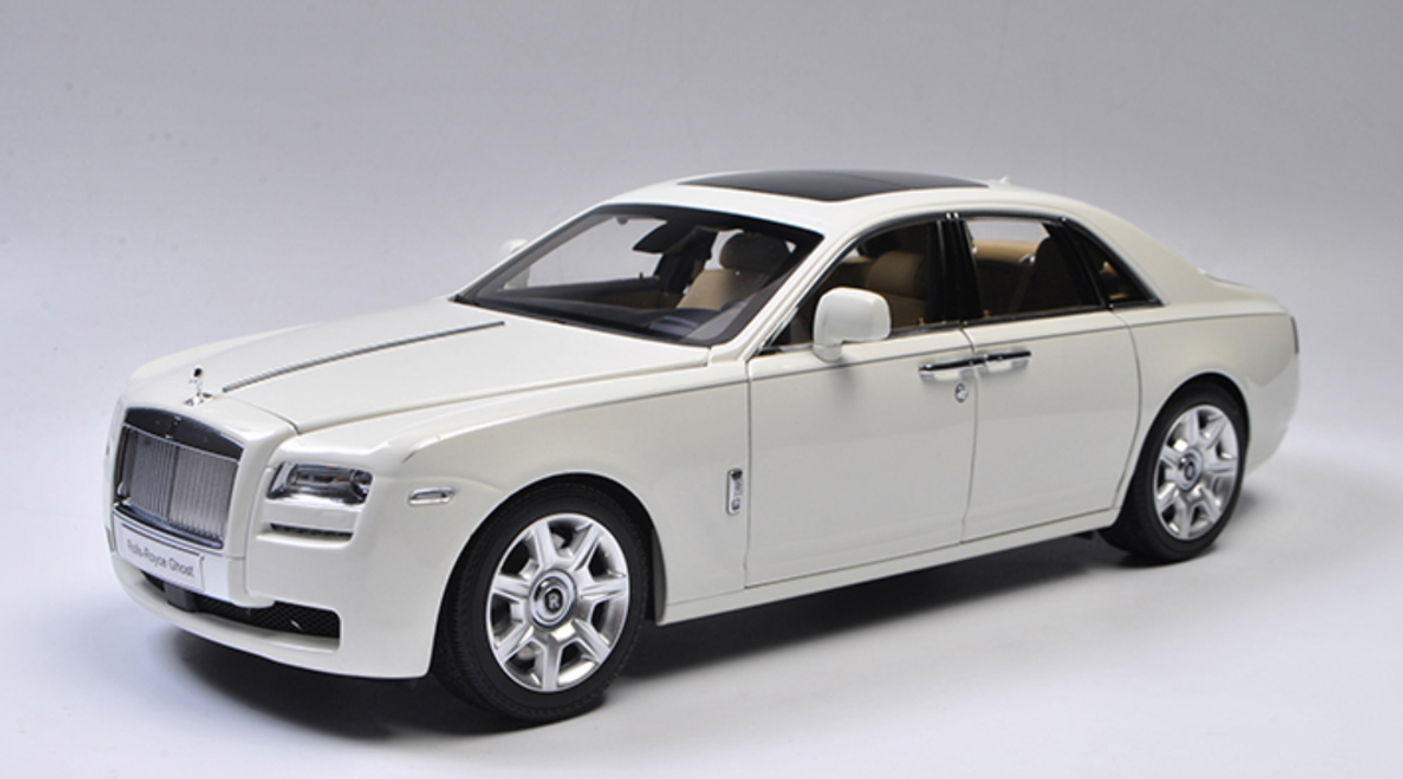 1/18 Kyosho Rolls-Royce Ghost (White with Brown Interior) Diecast Car Model