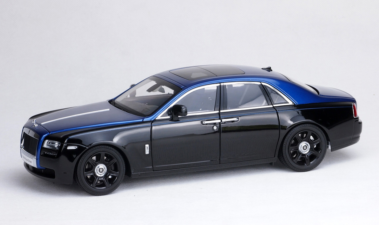 1/18 Kyosho Rolls-Royce Ghost (Black & Blue) Diecast Car Model