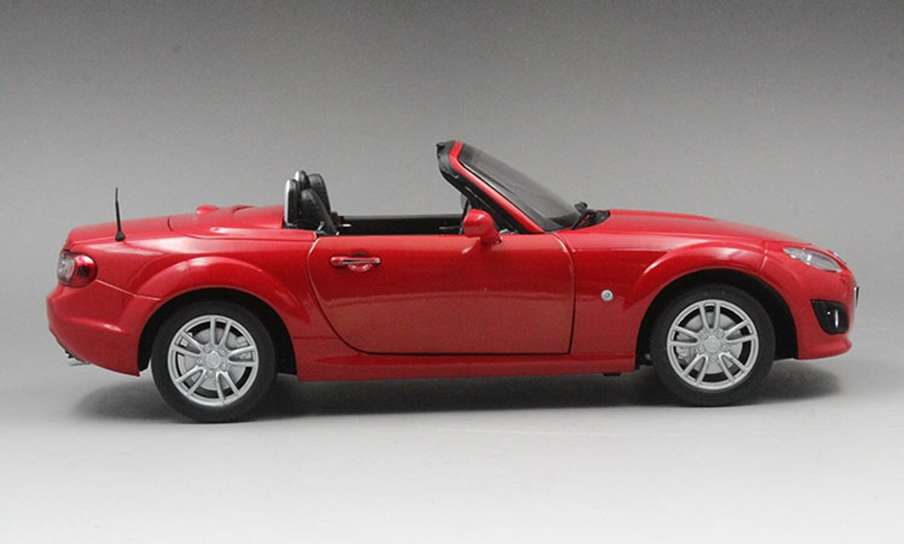 1/18 Dealer Edition 2005-2015 Mazda MX-5 MX5 Miata (Red) Diecast Car Model