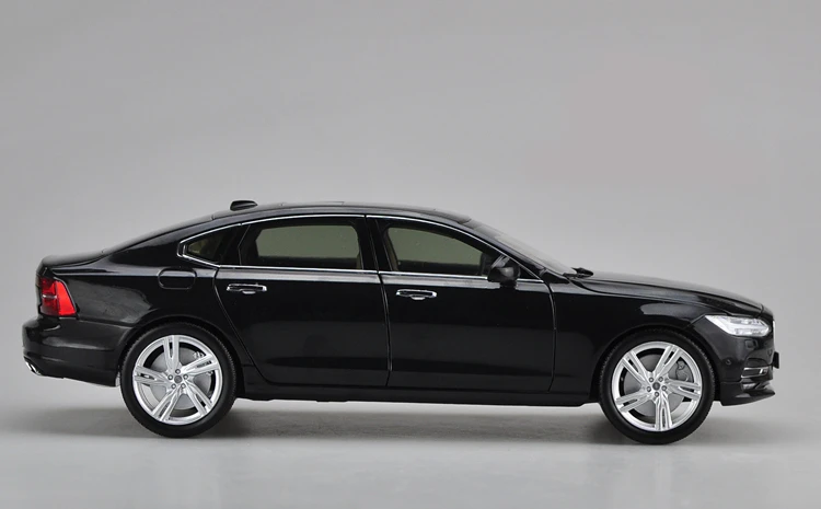 Volvo s90 2007