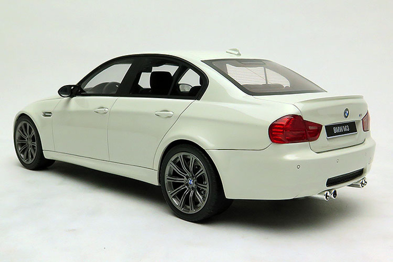 1/18 GT Spirit GTSpirit BMW E90 M3 (White) Resin Car Model