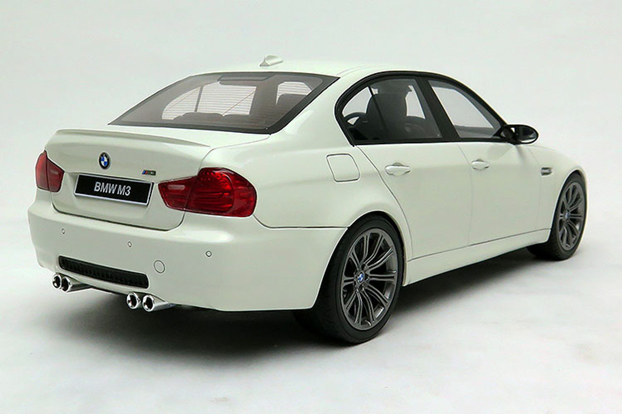 1/18 GT Spirit GTSpirit BMW E90 M3 (White) Resin Car Model