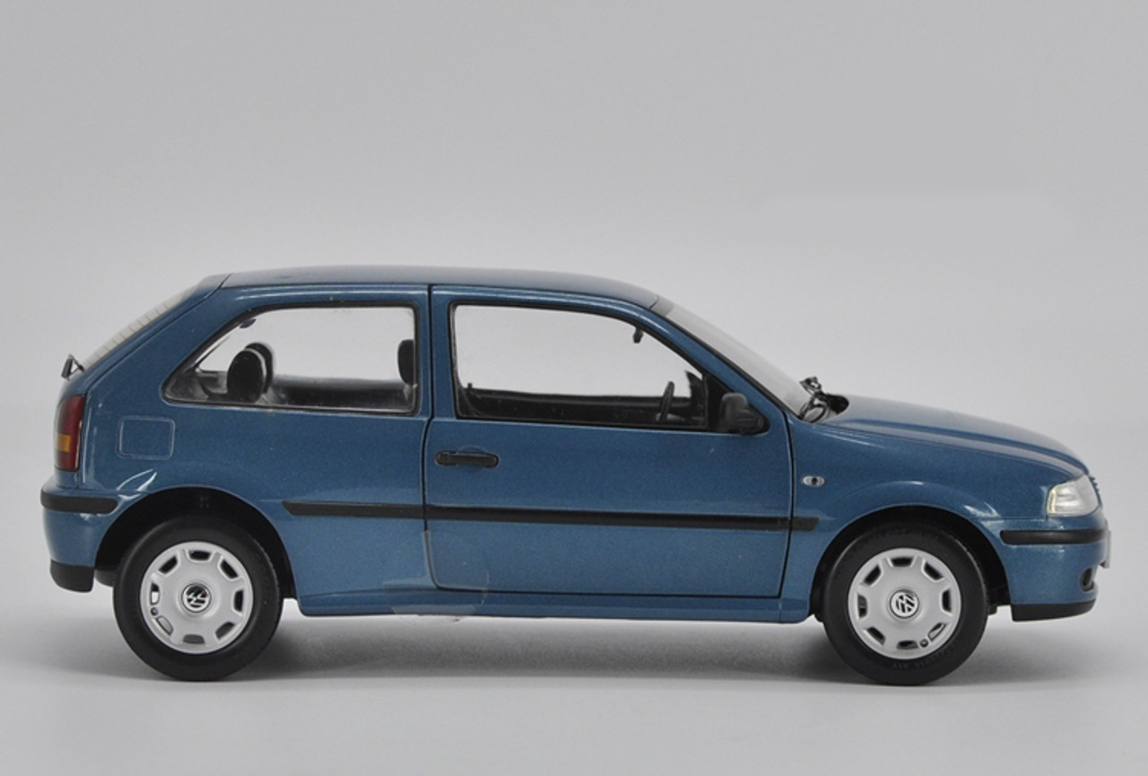 1/18 Dealer Edition Volkswagen Gol (Blue) Diecast Car Model