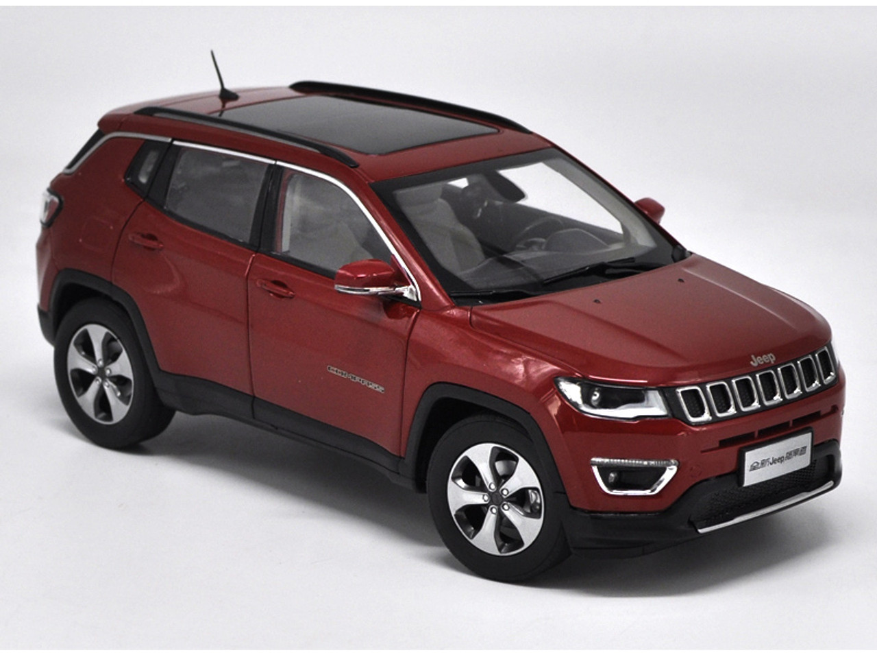 1/18 Dealer Edition Jeep Compass (Red) Diecast Car Model