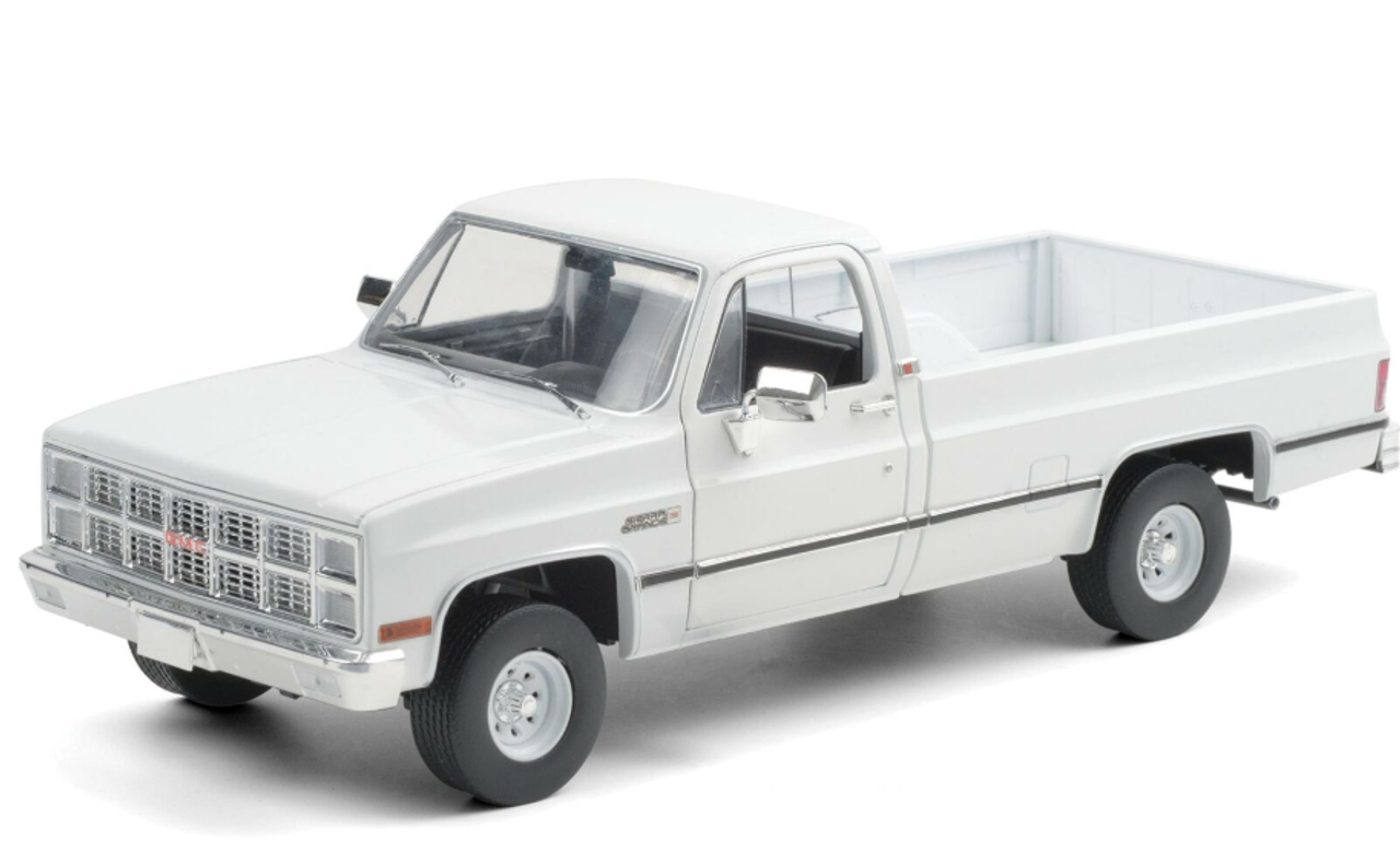 1/18 1982 GMC K-2500 K2500 Sierra Grande Wideside (White) Diecast 