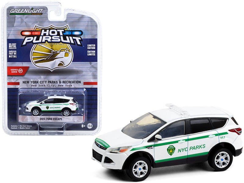 2013 Ford Escape White with Green Stripes 