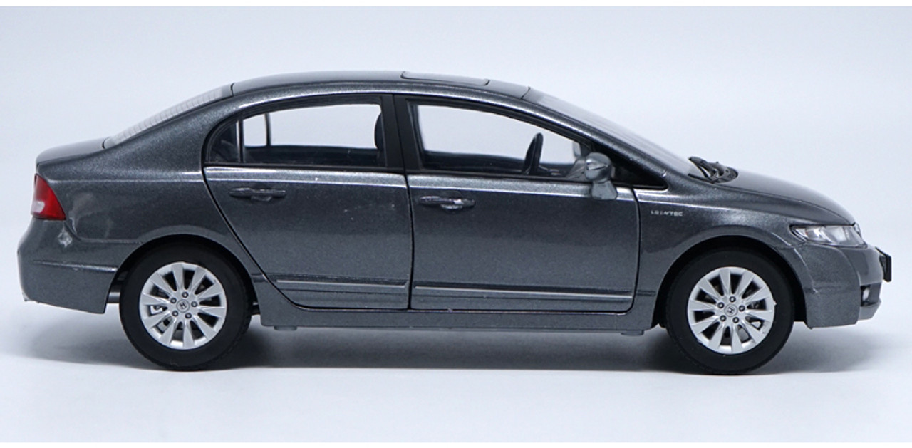 1/18 Dealer Edition Honda Civic (Grey) 8th Generation (2006–2011) Diecast Car Model