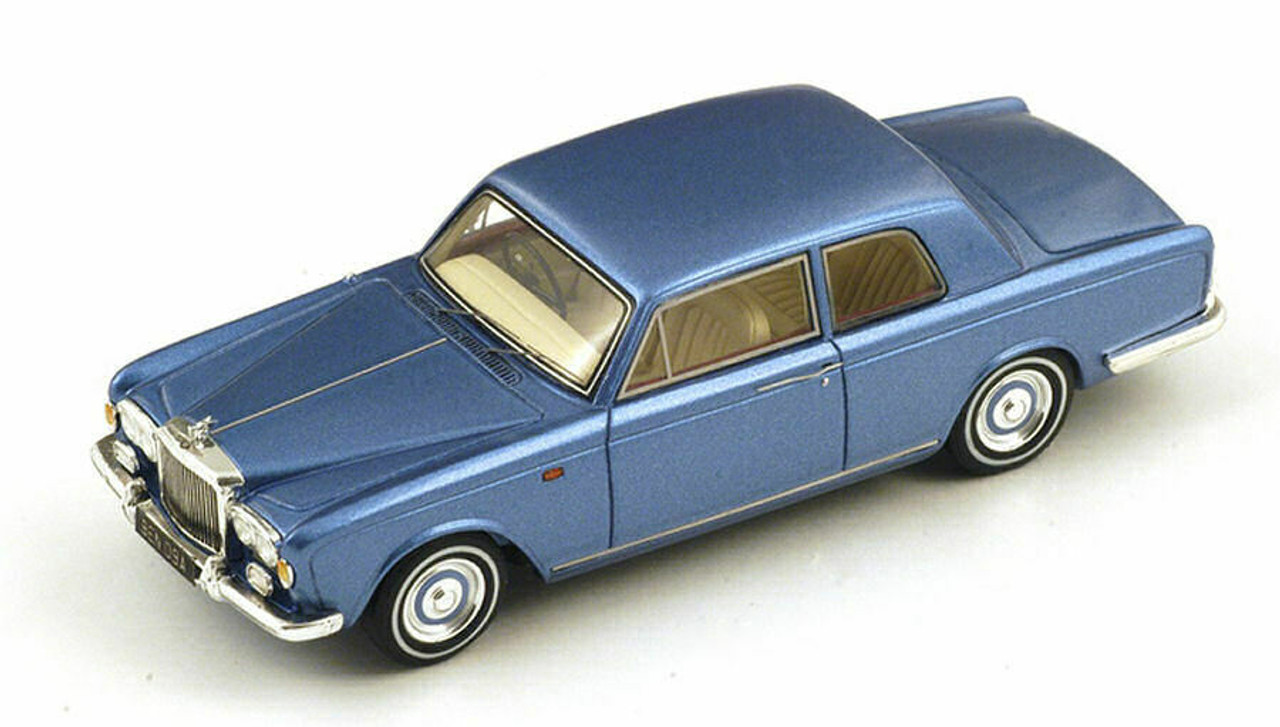1/43 Bentley T1 Coupe James Young 1976 model car by Spark