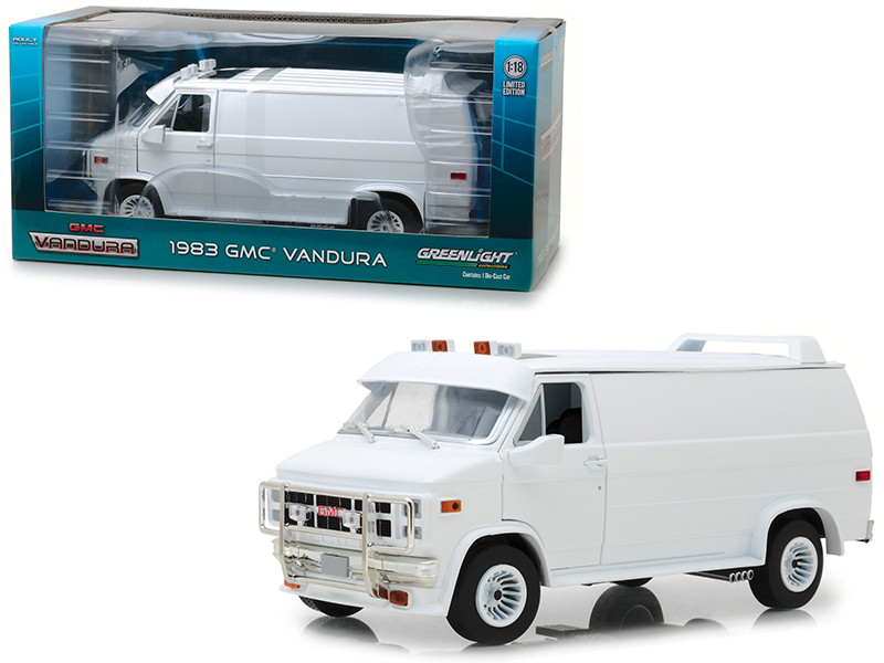 グリーンライト　1983 GMC Vandura Amazon.com: Greenlight 1:24 Hollywood - The A-Team - 1983 GMC