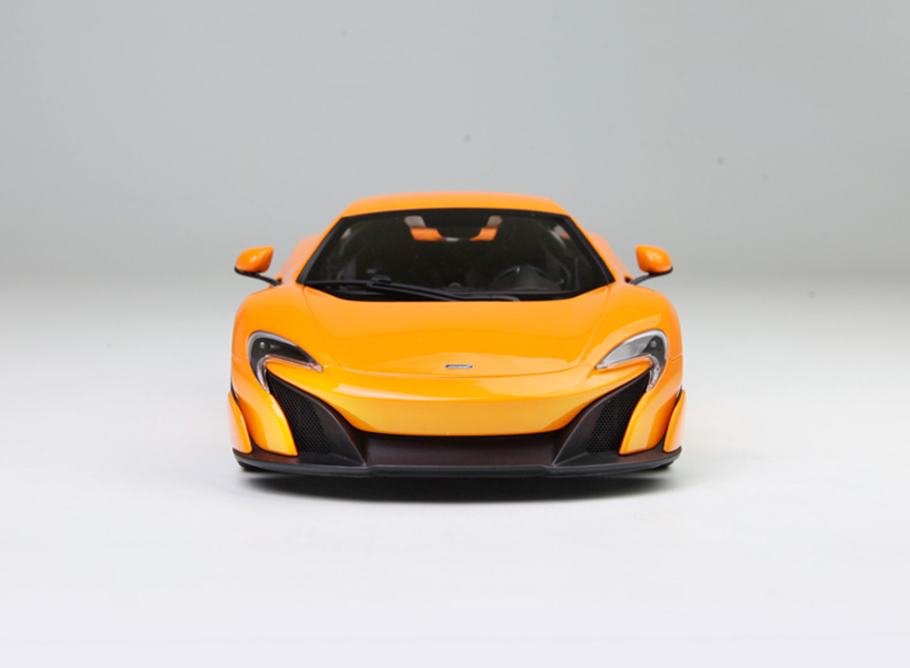 1/18 Kyosho Mclaren 675LT (Orange) Enclosed Diecast Car Model