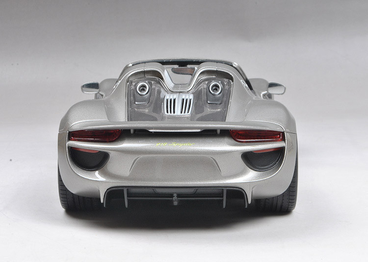 1/18 Welly FX Porsche 918 Spider Spyder Diecast Car Model