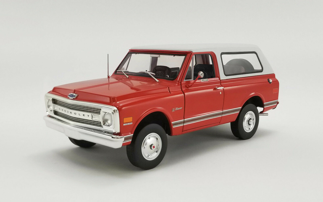 1/18 1969 Chevrolet Chevy K5 Blazer (Red Orange) Diecast Car Model