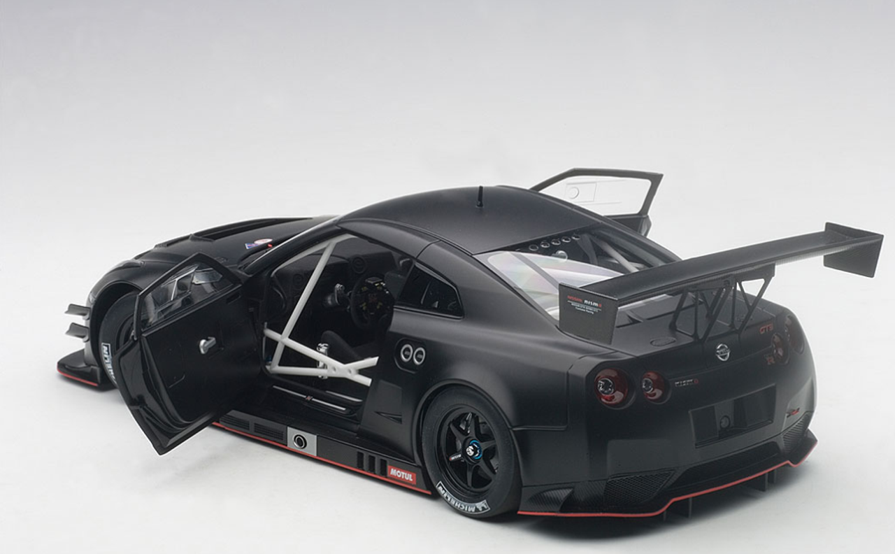 1/18 AUTOart Nissan GTR Nismo GT3 (Matte Black) 81580