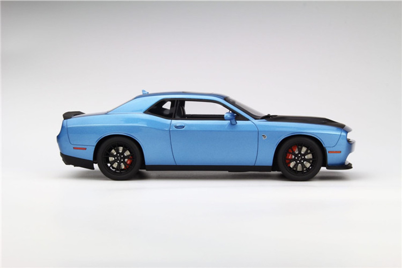 1/18 GTSpirit GT Spirit Dodge Challenger Hellcat (Blue) Resin Car Model Limited