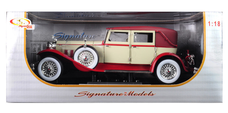 1930 Packard LeBaron Cream and Red 1/18 Diecast Model Car by Signature Models