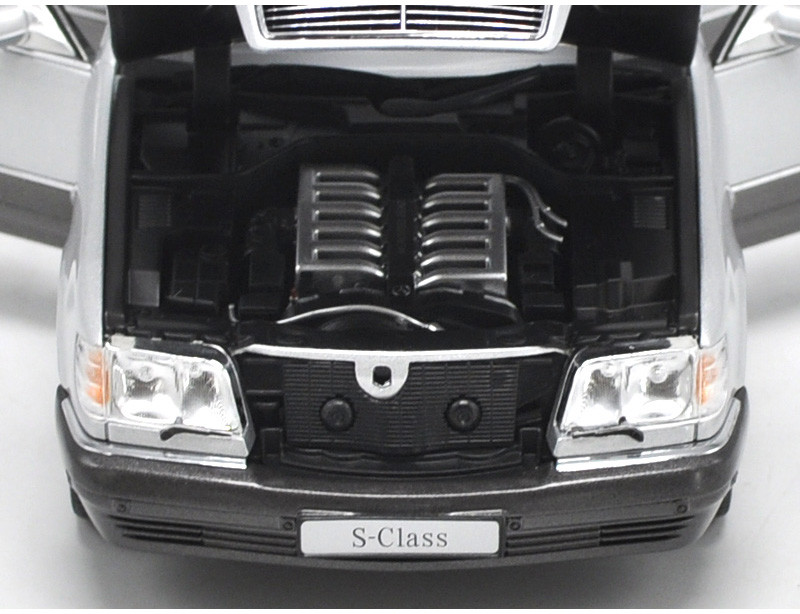1/18 Dealer Edition 1990 Mercedes-Benz S600 V12 W140 Diecast Car
