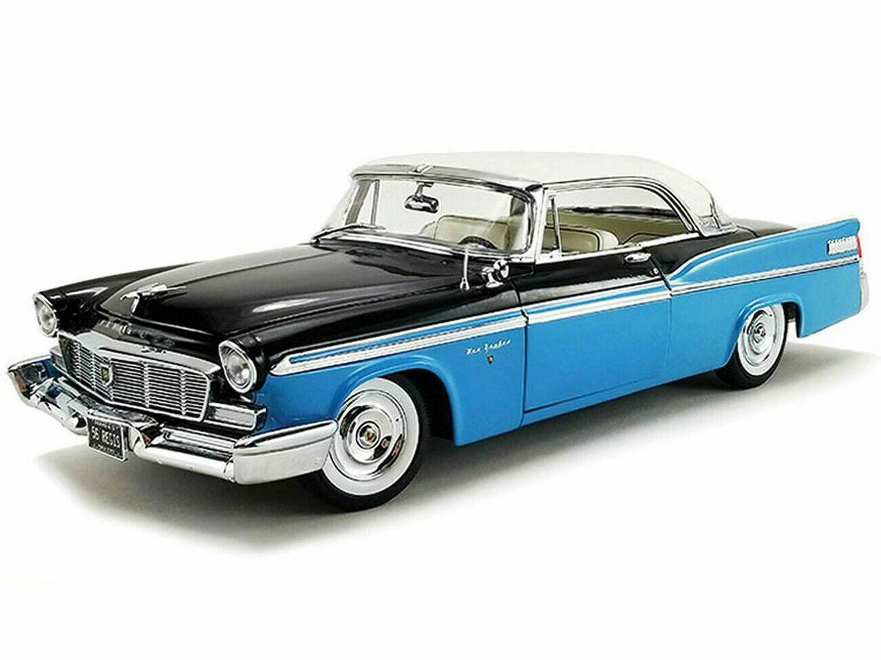 1/18 1956 Chrysler New Yorker St. Regis Diecast Car Model
