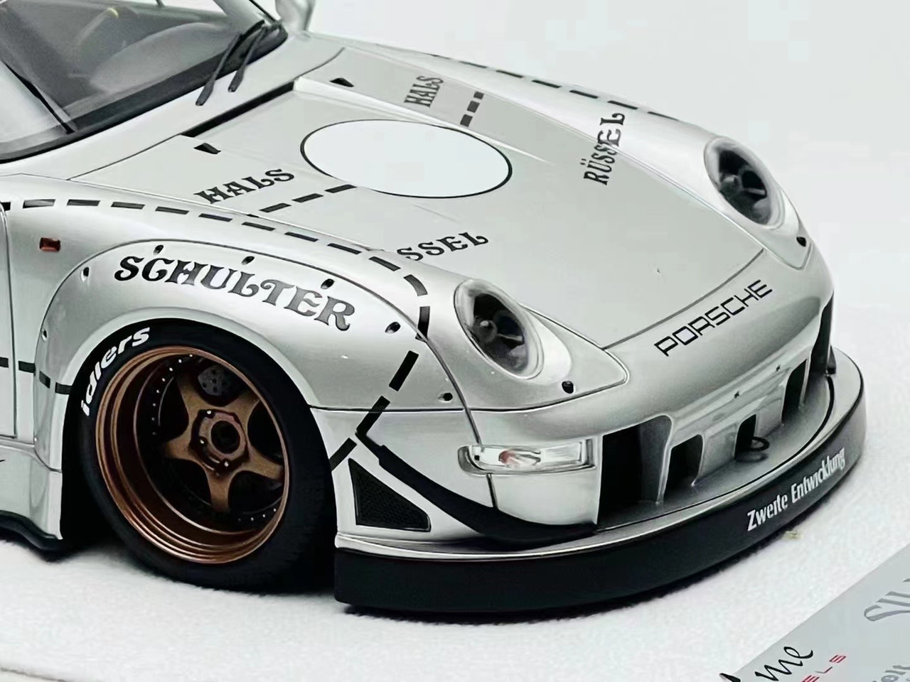 Fuelme RWB993 1/18 プロトピンクビッグ限定1台