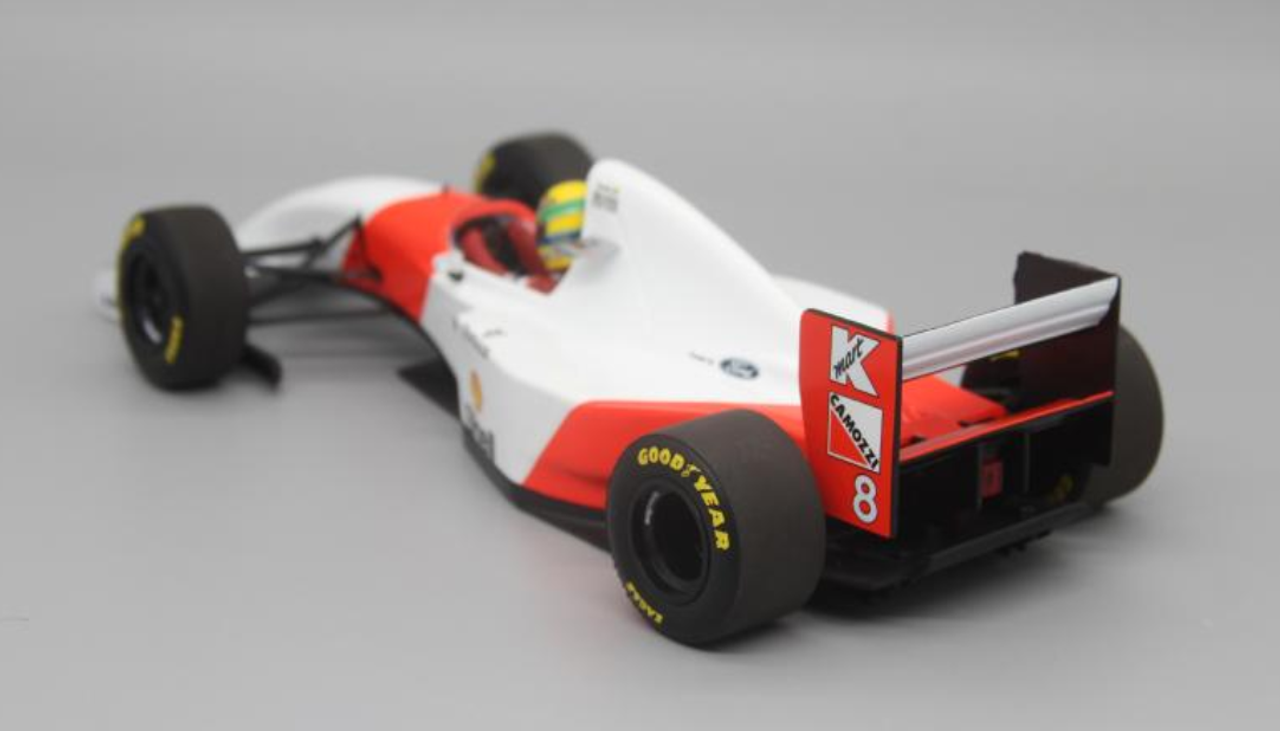 1/18 Minichamps Formula 1 F1 1988 McLaren Honda MP4/4 MP4-4 - AYRTON SENNA - Japan Gran Prix Champion