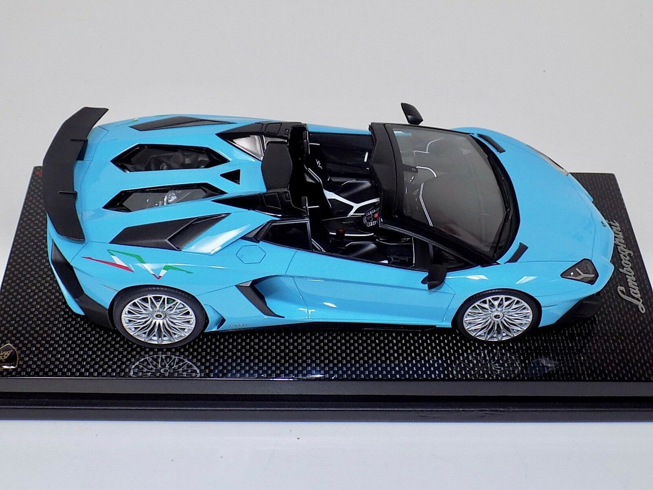 1/18 MR Collection Lamborghini Aventador SV Spider (Baby Blue