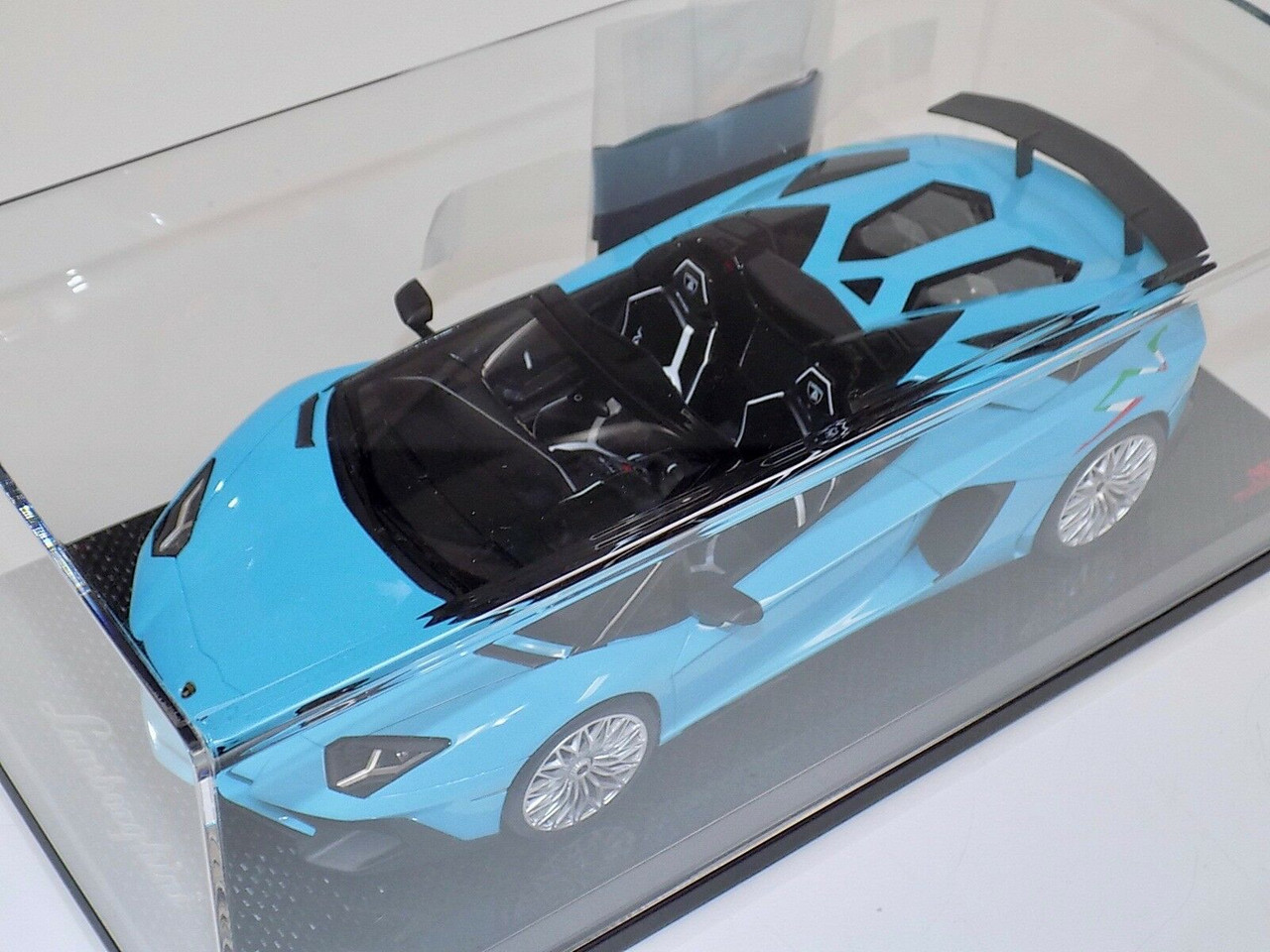 1/18 MR Collection Lamborghini Aventador SV Spider (Baby Blue