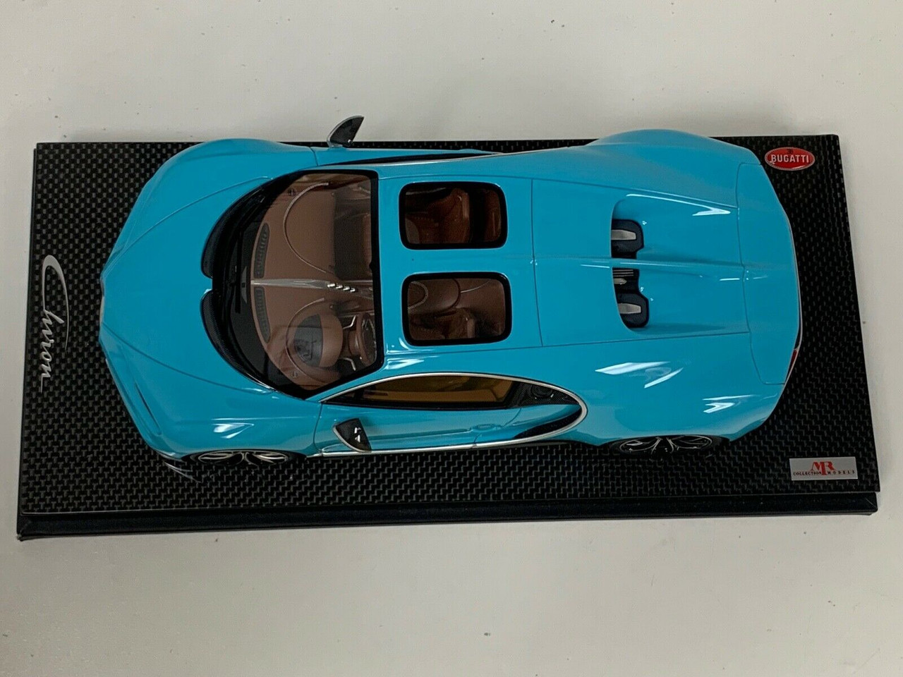 1/18 MR Collection Bugatti Chiron Sky view (Baby Blue) with Carbon Fiber Base Resin Car Model LImited