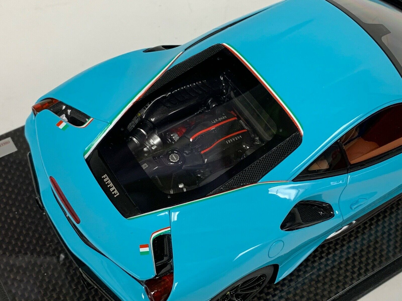 MR 1/18 Ferrari 488 Pista Limited - Résine - Modèle Collection - Neuf