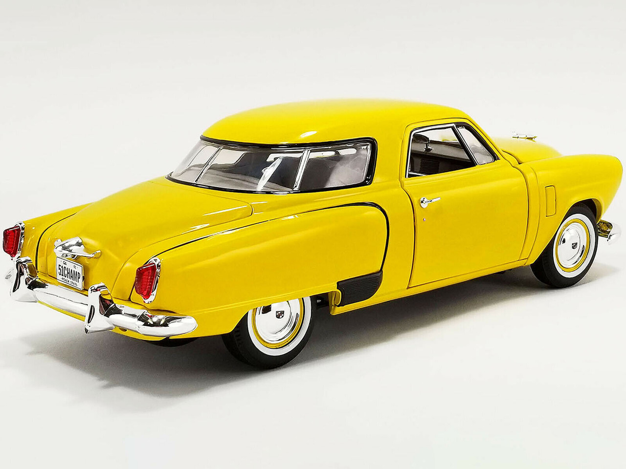 1/18 ACME 1951 Studebaker Champion  (Solar Yellow) Diecast Car Model Limited 500 Pieces