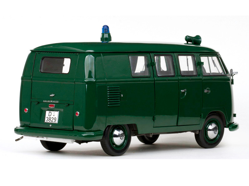 1/12 Sunstar 1956 Volkswagen VW T1 Police Van (Green) Diecast Car