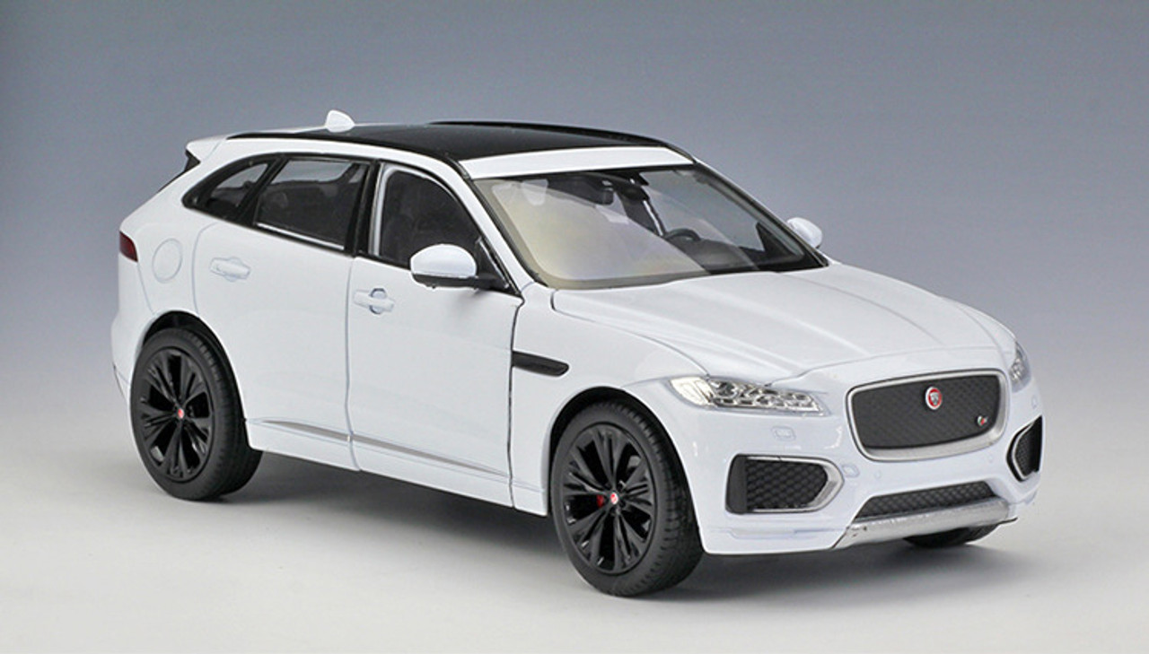 1/24 Welly Jaguar F-Pace Fpace (White) Diecast Car Model