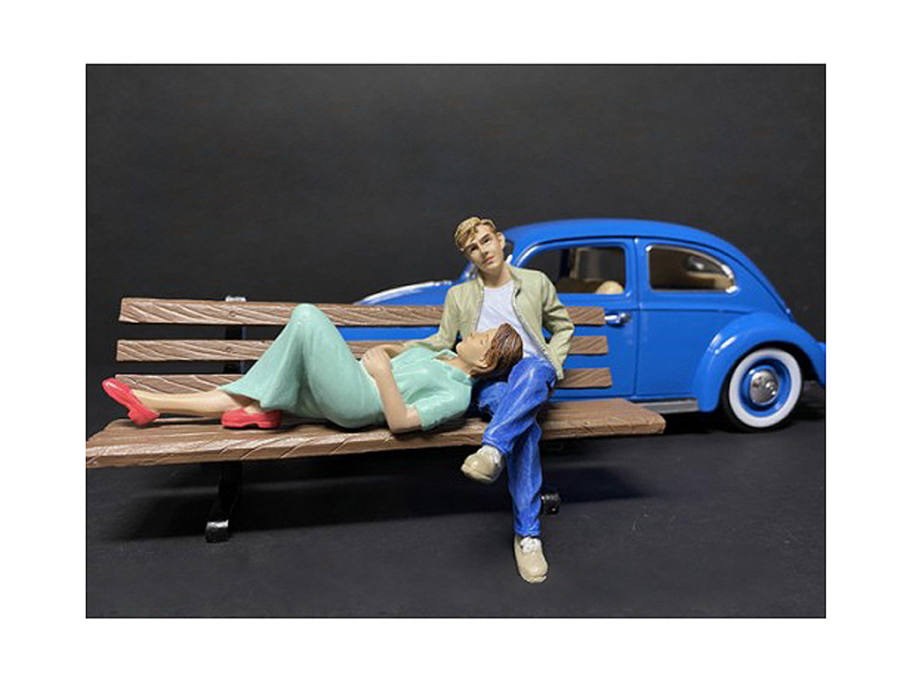 Sitting Lovers 2 piece Figurine Set for 1/24 Scale Models by American Diorama