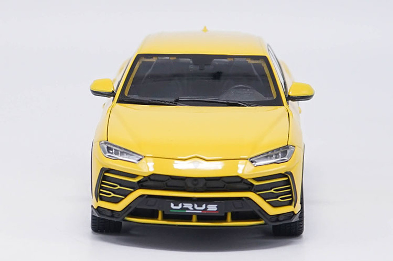 1/18 Bburago Lamborghini Urus (Yellow) Diecast Car Model