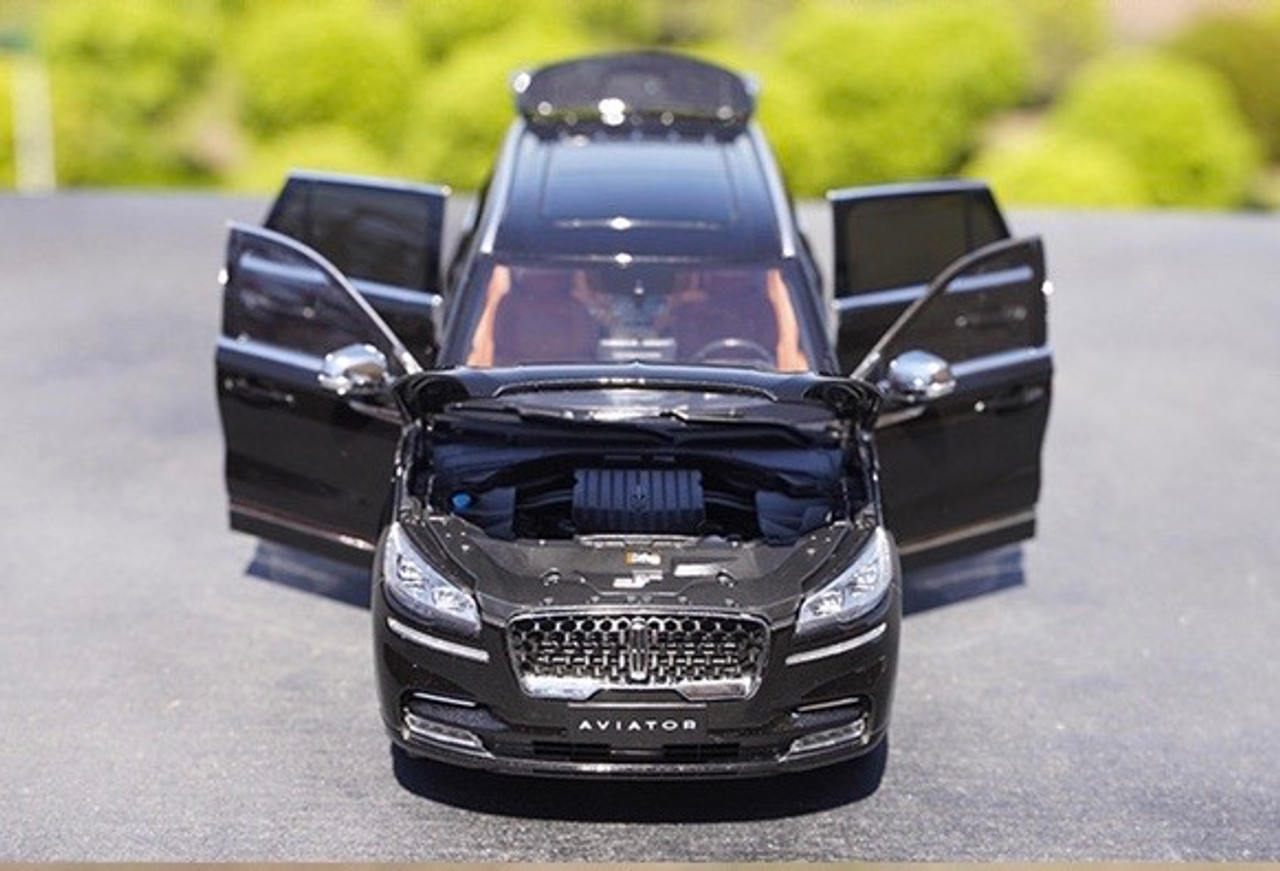 1/18 Dealer Edition 2020 Lincoln Aviator (Black) Diecast Car Model