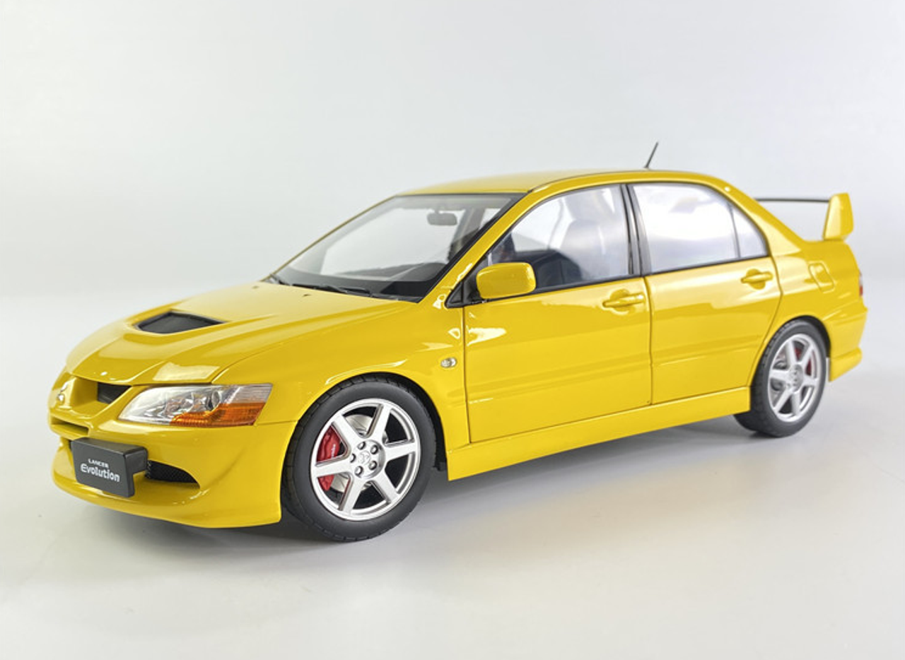 1/18 Super A Mitsubishi Lancer Evolution EVO 8 (Yellow) Diecast Car Model