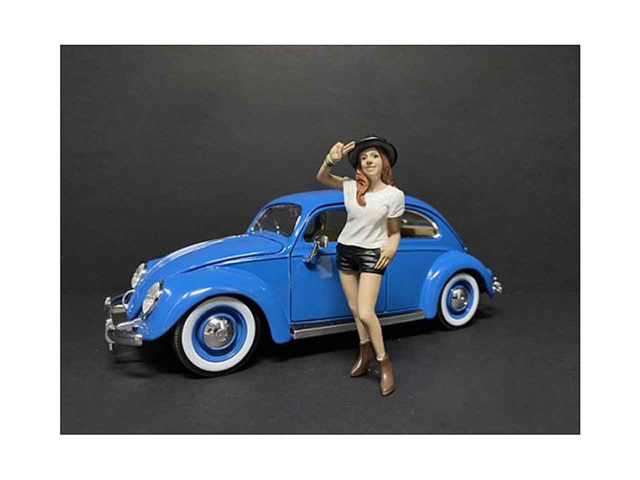 "Partygoers" Figurine I for 1/18 Scale Models by American Diorama