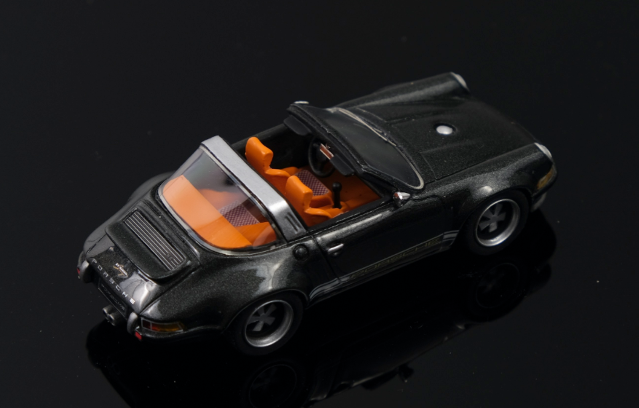 1/64 Porsche 911 964 Targa Restomod (Crystal Grey Metallic ) WCC19003 (TETSUMA )