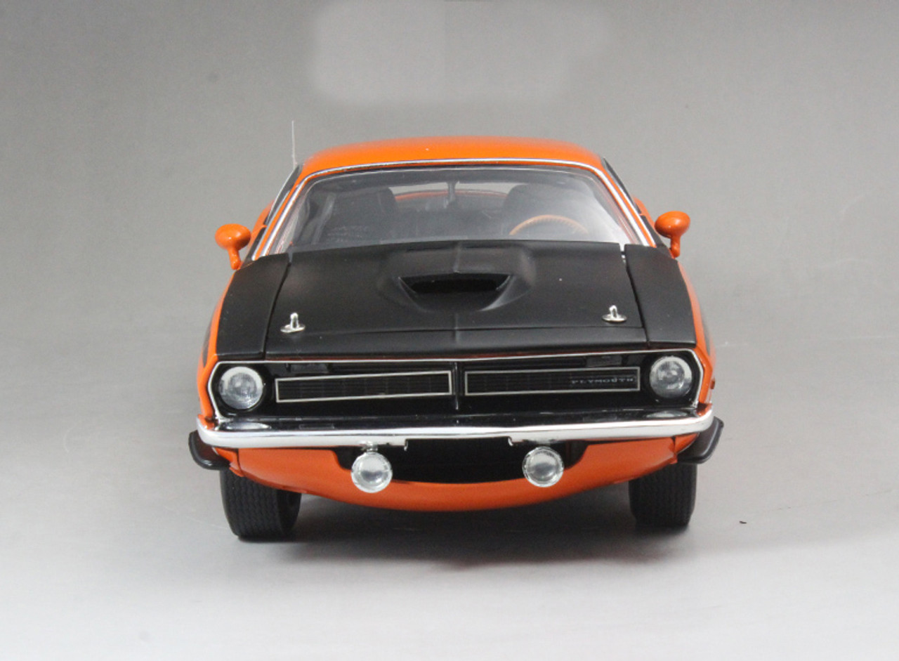 1/18 ACME Chrysler 1970 Plymouth Barracuda AAR