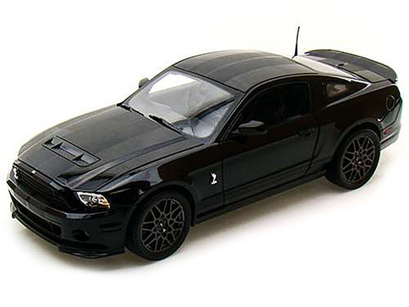 1/18 Shelby Collectibles 2013 Ford Shelby GT500 (Black) Diecast Car Model