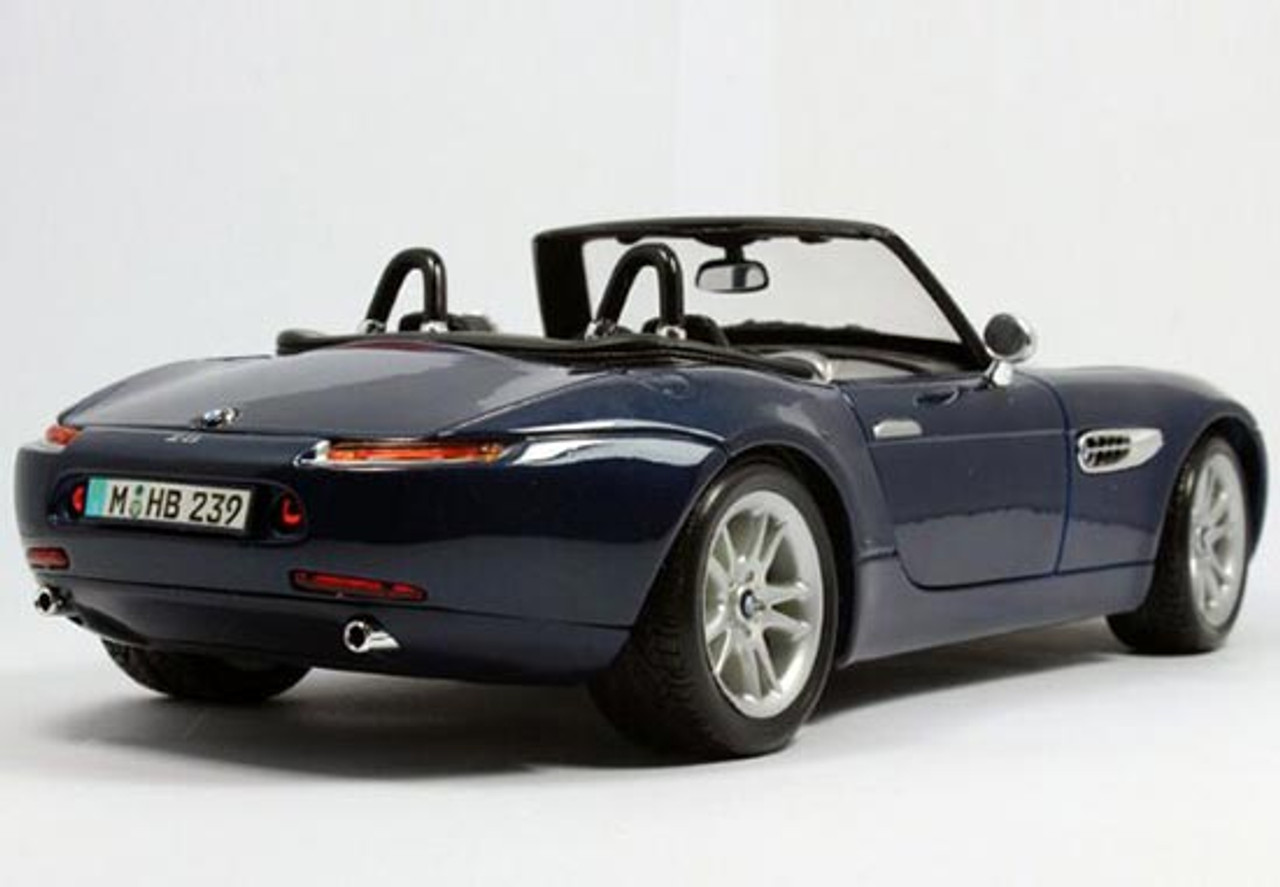 1/18 BMW Z8 Convertible (Blue) Diecast Car Model - LIVECARMODEL.com