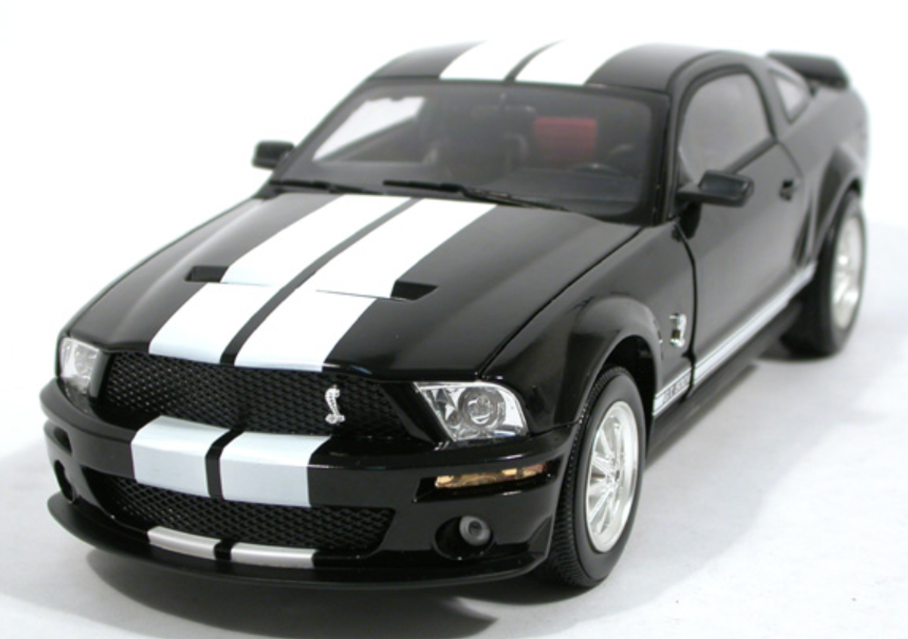 1/18 Shelby Collectibles 2007 Ford Shelby GT500 (Black with White Stripes)  Diecast Car Model